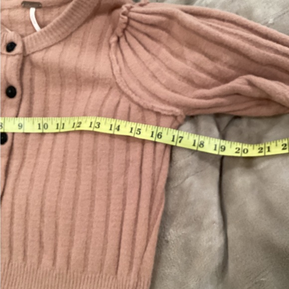 Free People “Sloan” Button-Up Cardigan - soft - Picture 7 of 10